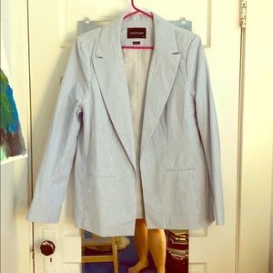 Women’s/Gender Inclusive Seersucker Jacket
